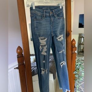 Jeans for girls bought new at AE. Size US 000 Short Next Level Stretch.